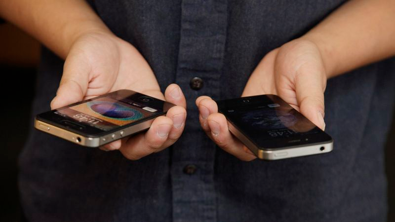 Illustration for article titled New Apple Campaign Urges Consumers To Buy iPhone For Other Hand